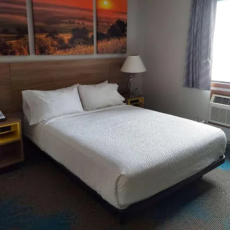 Days Inn By Wyndham Willmar